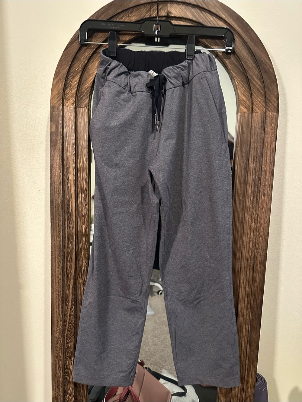 lululemon athletica Women's Gray Drawstring Semi Wide-Leg Joggers